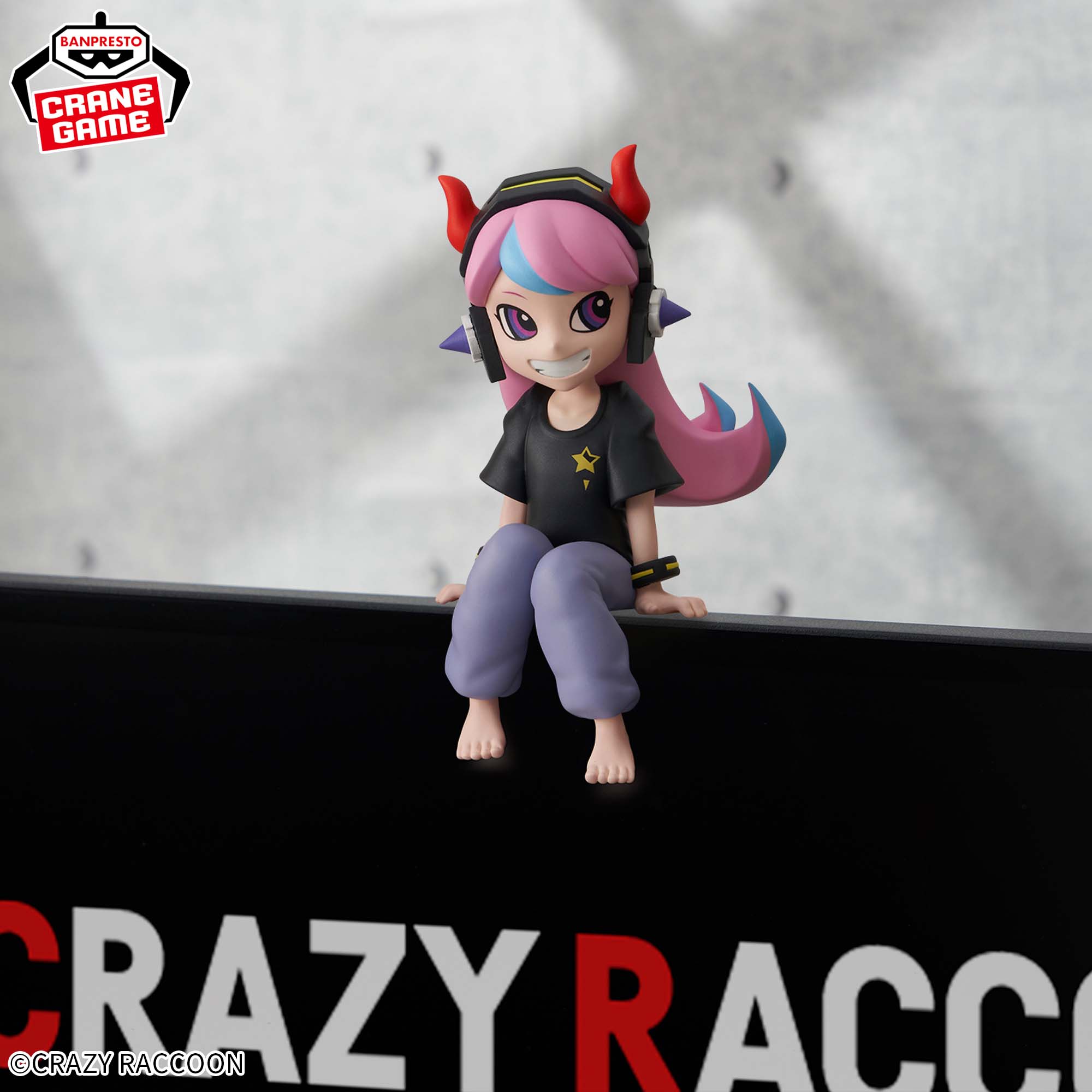 Crazy Raccoon モニタートップフィギュア-Selly-